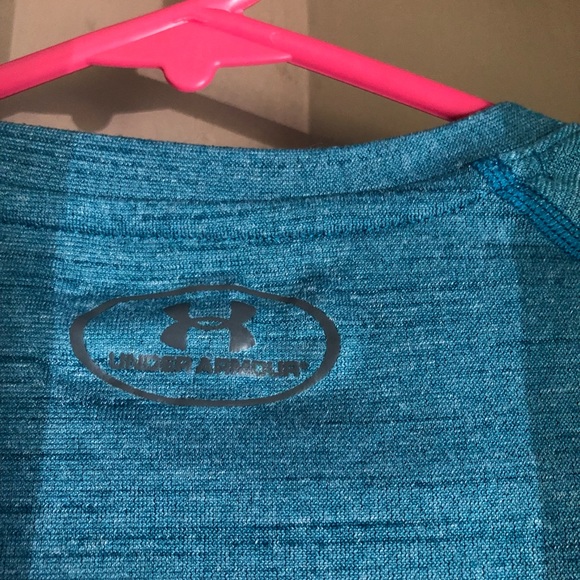 Under Armour T Shirt - Picture 5 of 5